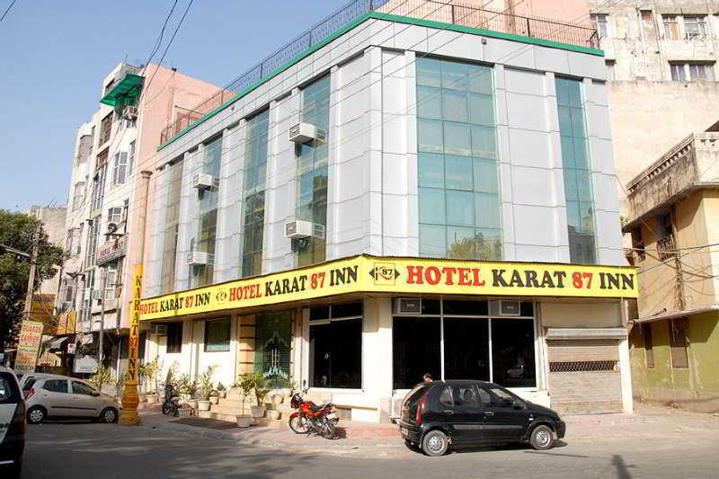 Hotel Karat 87 Inn Nueva Delhi Exterior foto