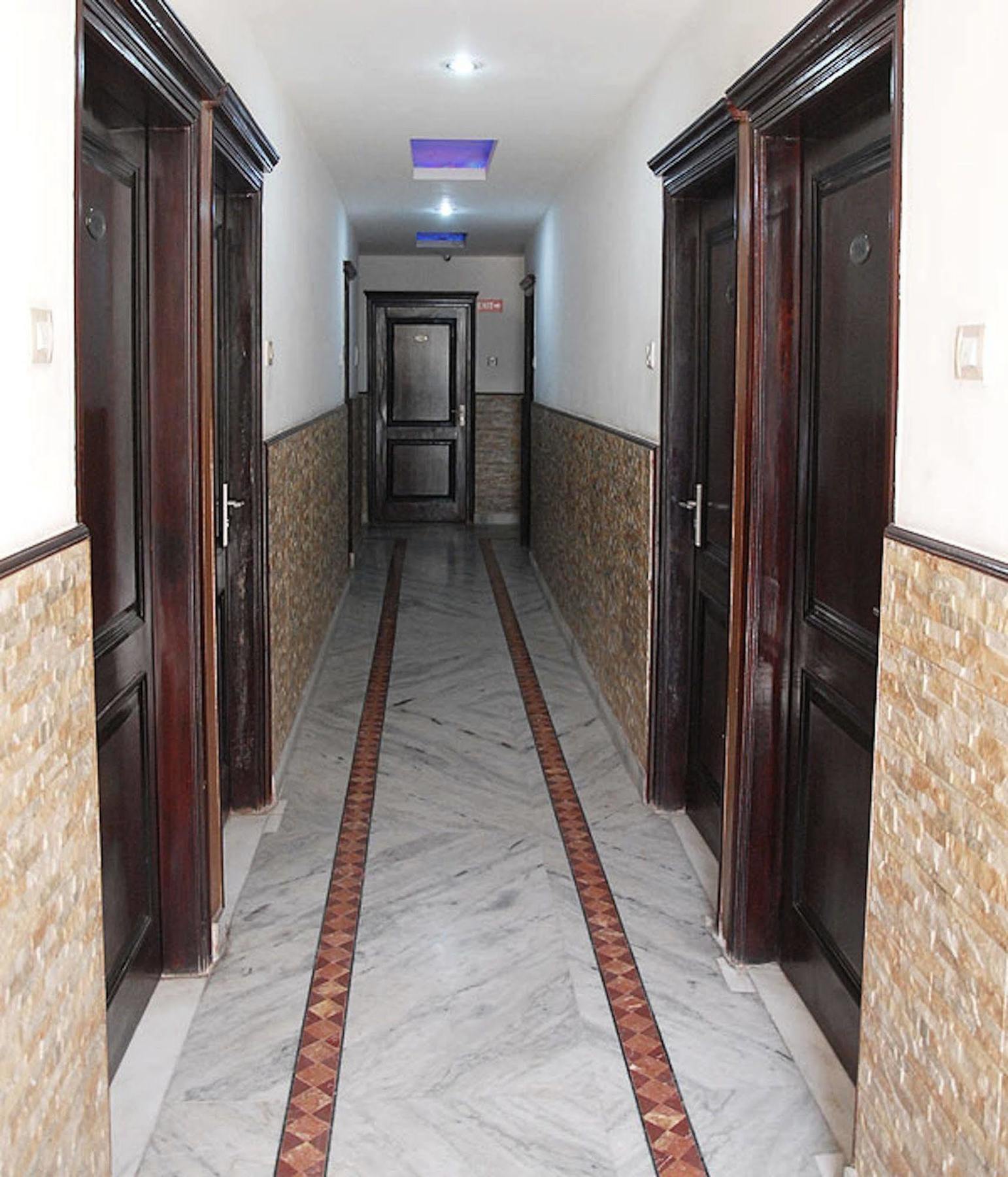 Hotel Karat 87 Inn Nueva Delhi Exterior foto